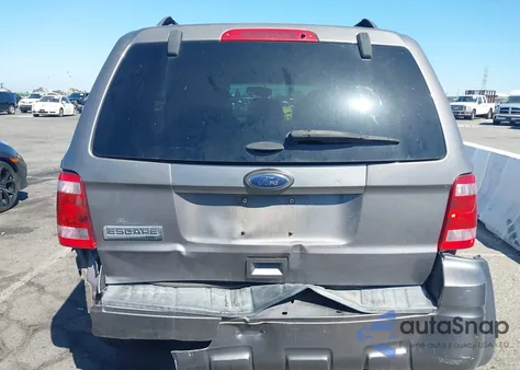 2012 Ford Escape Xlt z USA, uszkodzony, nr VIN 1FMCU0D74CKB44874